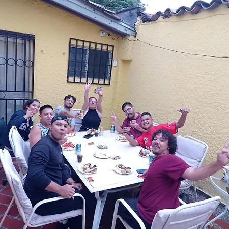 Yellow House Hostel-2